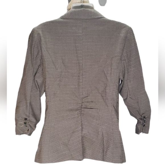 CABI one button blazer 10 - Picture 2 of 7